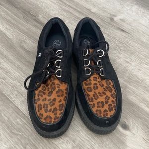TUK Shoes
